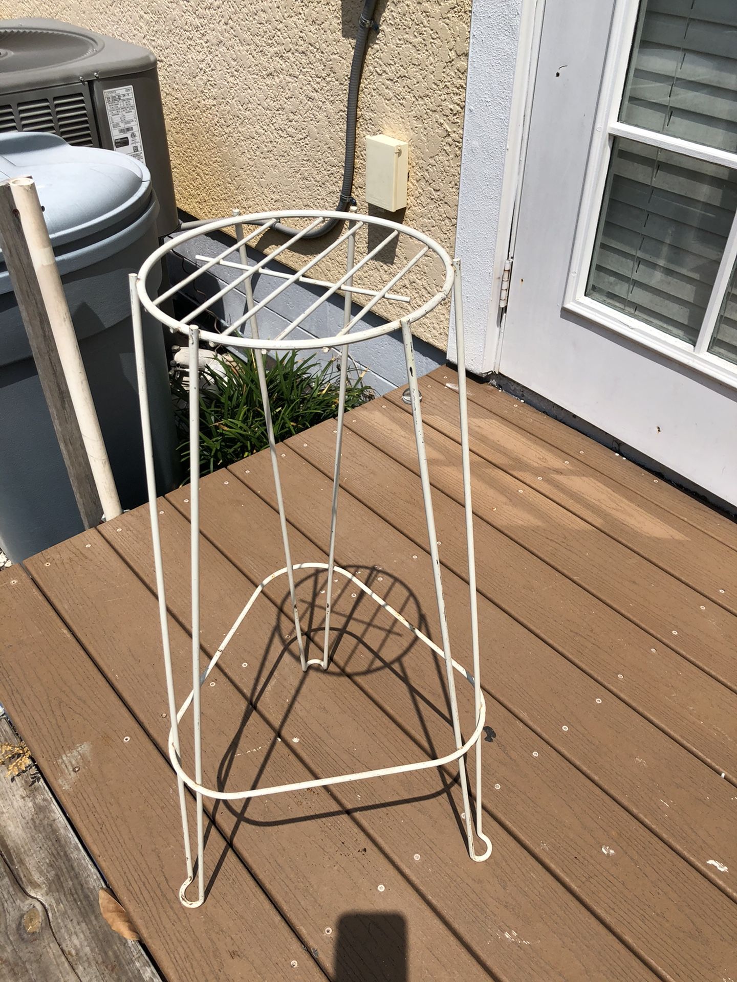 Small Plant Holder