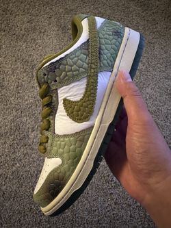Nike SB Dunk Low x Alexis Sablone Chameleon Size 9.5