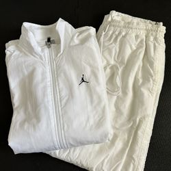 All white jordan sweatsuit 2025