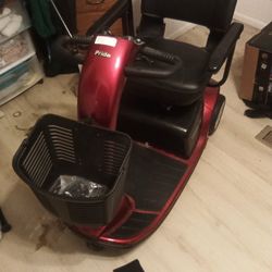 Pride Victory Three-wheel Scooter