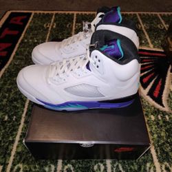 Jordan 5 “Grape” 