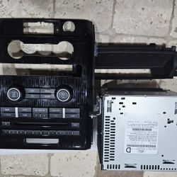 For Sale: OEM Ford Radio / Stereo Head Unit – 2009 Ford F-150