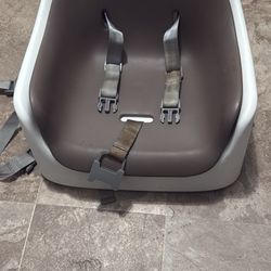 Oxo Booster Feeding Seat