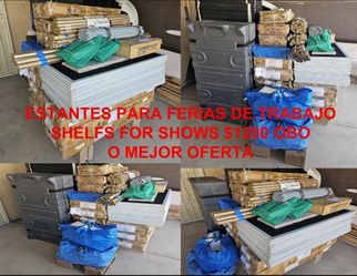 For Sale - Estantes Para Su Tienda O Eventos Afuera