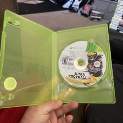 Microsoft Xbox 360 Ncaa Football 14 College  Xbox 360 Rare Last Game For Xbox 360