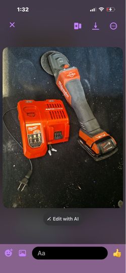 Milwaukee M18 Fuel Cordless Polisher with Battery and Charger