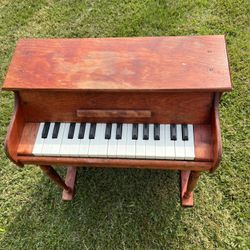 Caspinette Piano For Children 