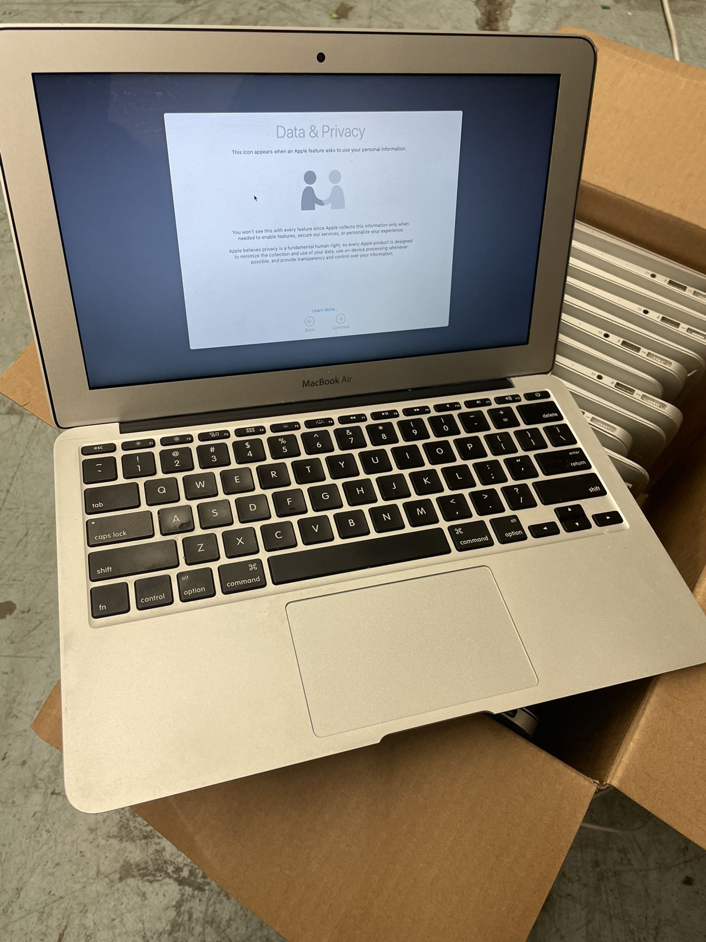 Apple MacBook Airs