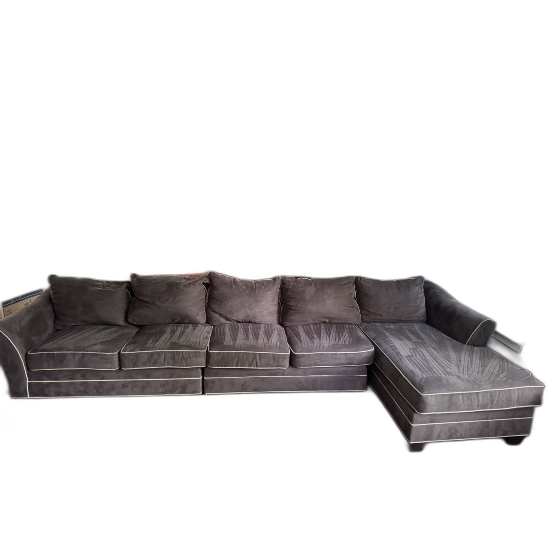 Raymour & Flanigan sectional (Right side chaise)
