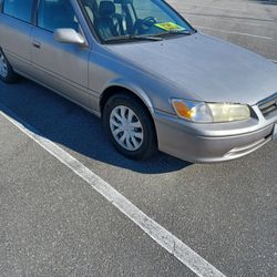 2000 Toyota Camry