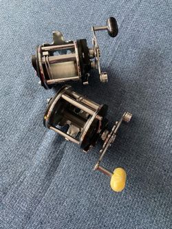 Vintage PENN 10 Fishing Reels (2)