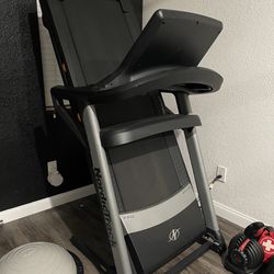 NordicTrack Treadmill For Parts 