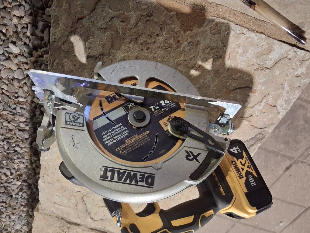 Dewalt Saw $200 OBO