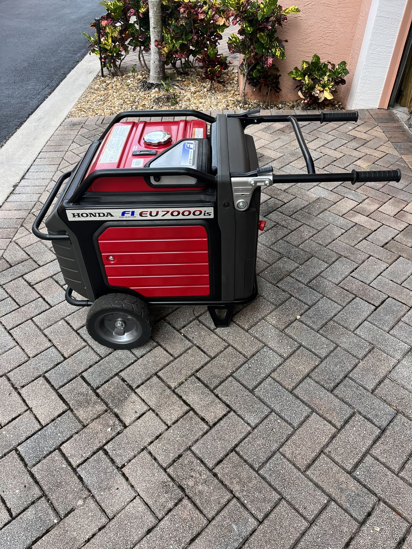 Generator - Honda EU 7000is