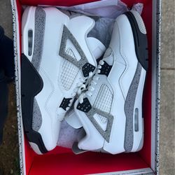 Air Jordan Retro 4 White Cement
