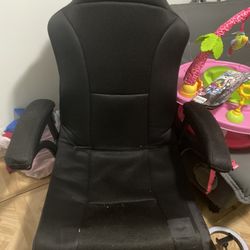 Gaming Chair With Bluetooth