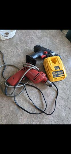 Power Drill Lot with DeWalt Charger