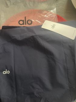 New Alo Pants Size L