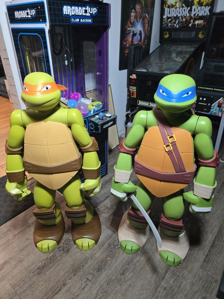 COLOSSAL Leonardo 48" 4ft Tall Leo Teenage Mutant Ninja Turtles Jakks Pacific