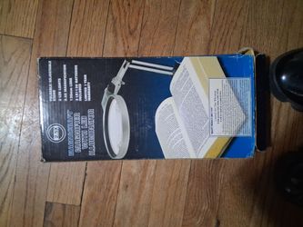 Magnifier with LED illuminator