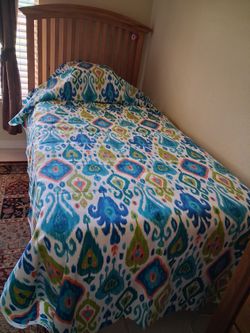 2 x Single beds complete.