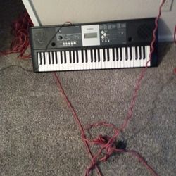 Yamaha Digital Key Board.  won't Last