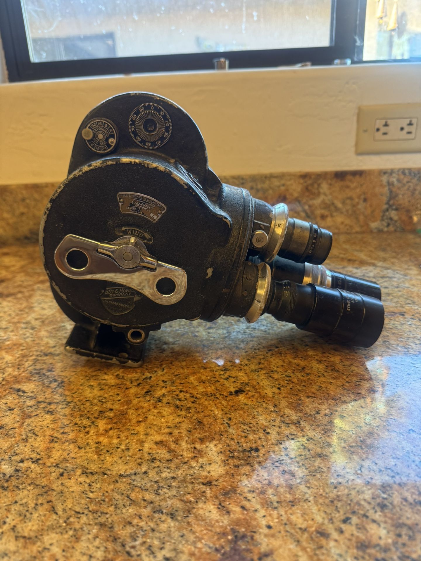 Bell & Howell Eyemo Camera 71 - Model