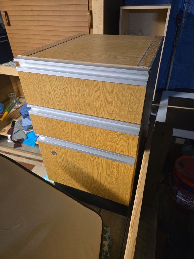 Filing Cabinet 28 X 16