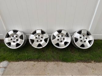 Toyota Tundra rims with sensors - OEM