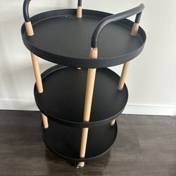the 3-tier round rolling tray cart