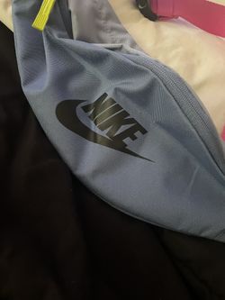 Nike FANNY PACK !