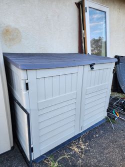 Suncast horizontal Storage Shed