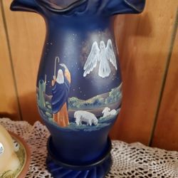 Fenton Satin Glass Fairy Lamp with Nativity Scene