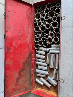 Large Mixed Socket Set w/ Vintage Metal Toolbox – Craftsman, Husky, Great Neck & More