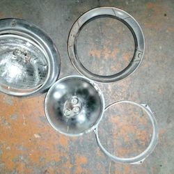 Vintage Headlight Assembly Set