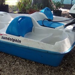 Sun dolphin & Evinrude