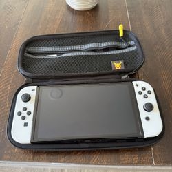 OLED Switch with 3 Remotes