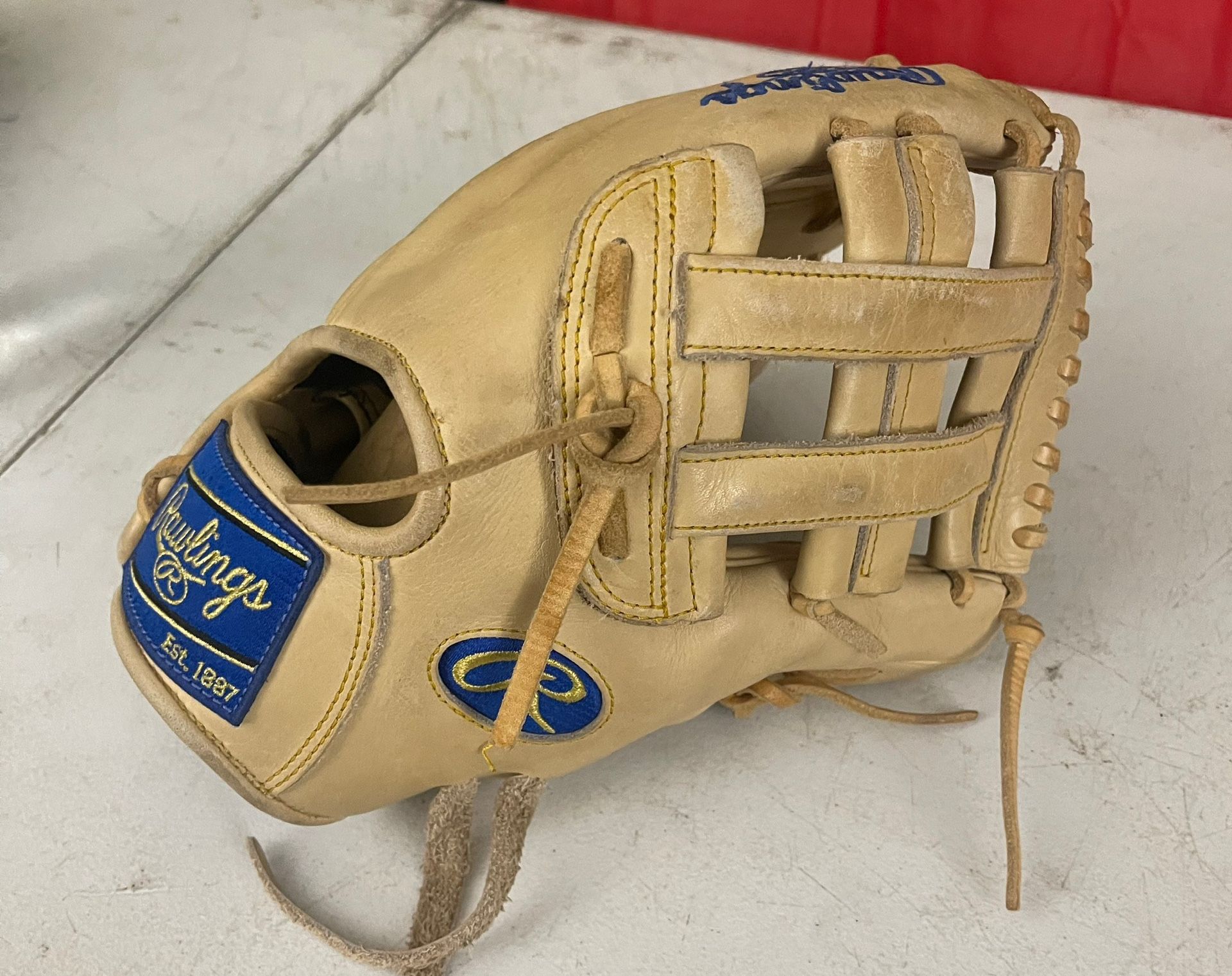 Rawlings Heart Of The Hide 