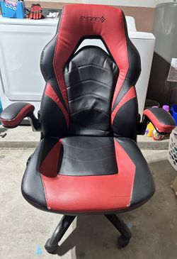 Gaming chair