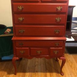 Dresser