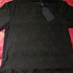 DESIGNER SHIRTS (READ THE DESCRIPTION 