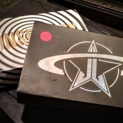 Brand New Jeffrey STAR Make Up