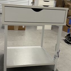 Side Table/ Nightstand 