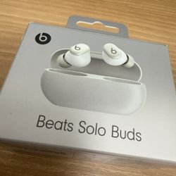Beats Solo Buds 