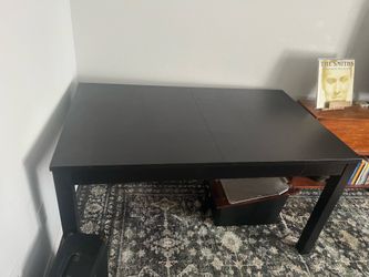 Extendable table