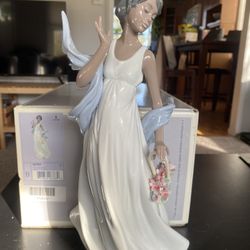 Porcelain Figurine- Lladro