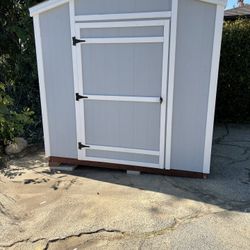 Shed 8x10x8