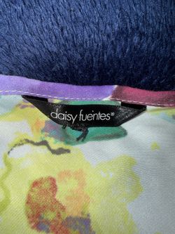 Daisy Fuentes floral sleeveless blouse