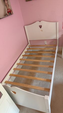 Twin bed frame