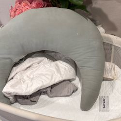 Breast-Feeding Pillow, Snuggle Me 